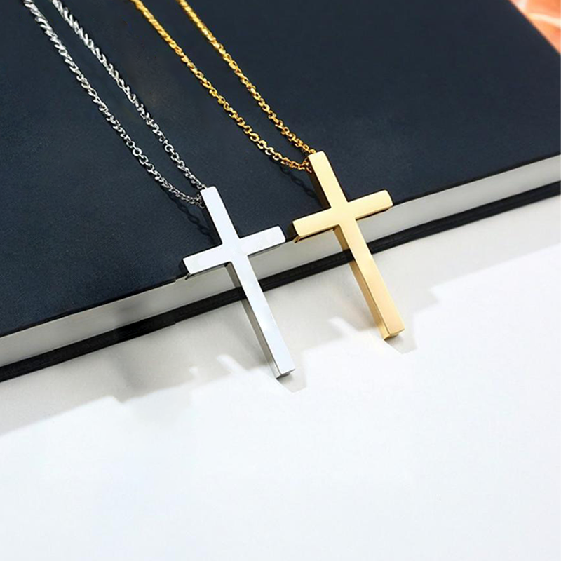 Collier pendentif croix person - Birth Flower Necklace avis et prix